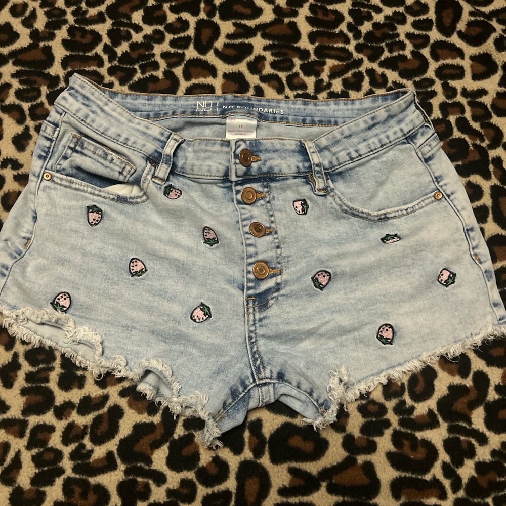 Women's Denim Shorts with Strawberry Embroidery